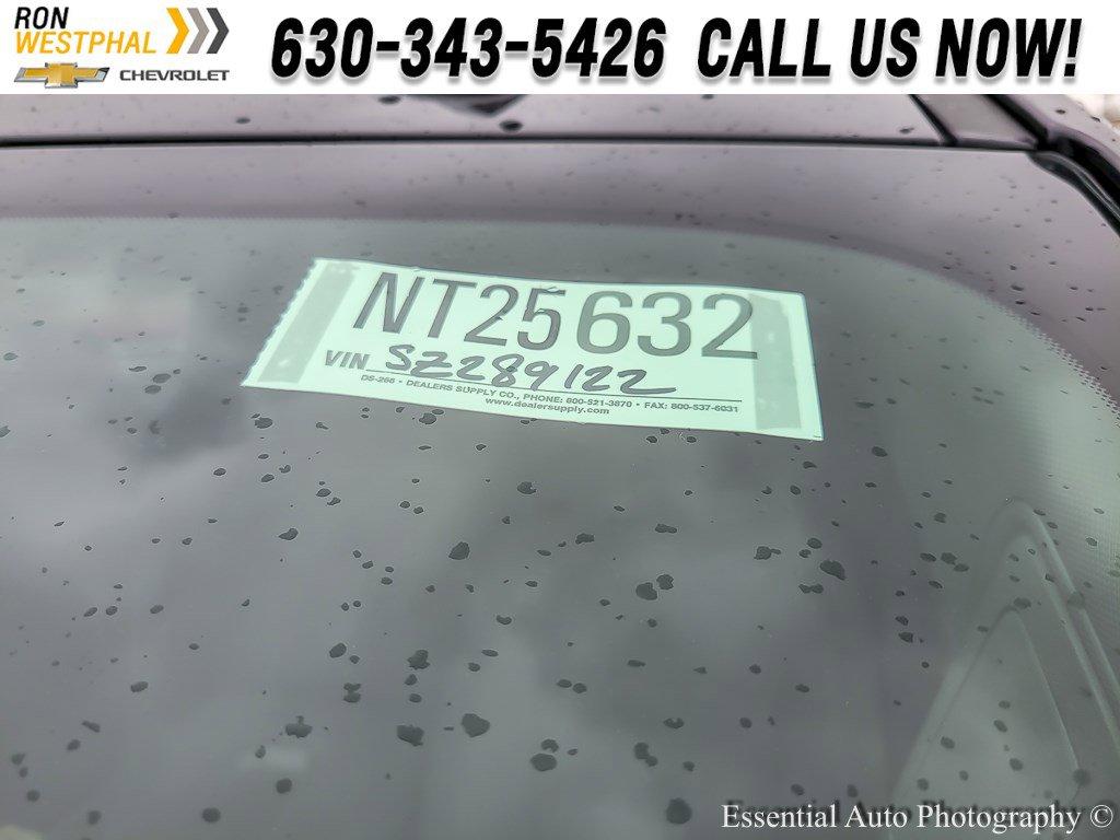2025 Chevrolet Silverado 1500 Vehicle Photo in AURORA, IL 60503-9326