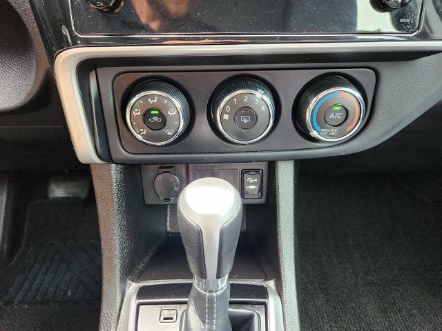 2018 Toyota Corolla Vehicle Photo in HOUSTON, TX 77079
