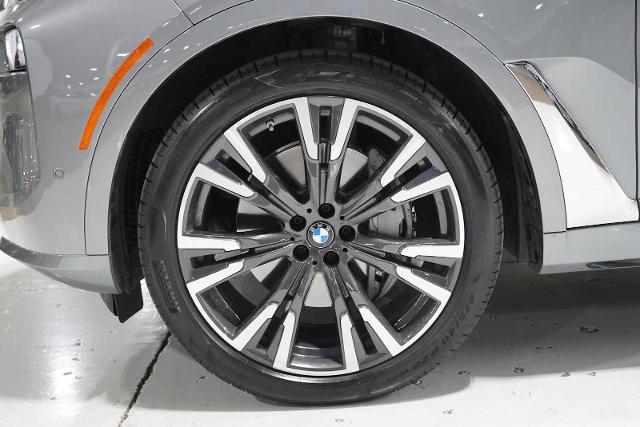 2025 BMW X7 xDrive40i Vehicle Photo in GRAPEVINE, TX 76051