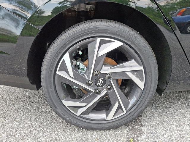 2025 Hyundai ELANTRA Hybrid Vehicle Photo in Harrisburg, PA 17111