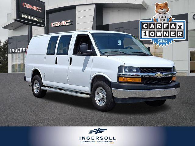 2023 Chevrolet Express Cargo 2500 Vehicle Photo in WATERTOWN, CT 06795-3318