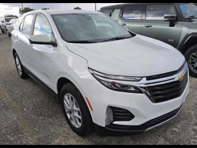 2024 Chevrolet Equinox Vehicle Photo in NEENAH, WI 54956-2243