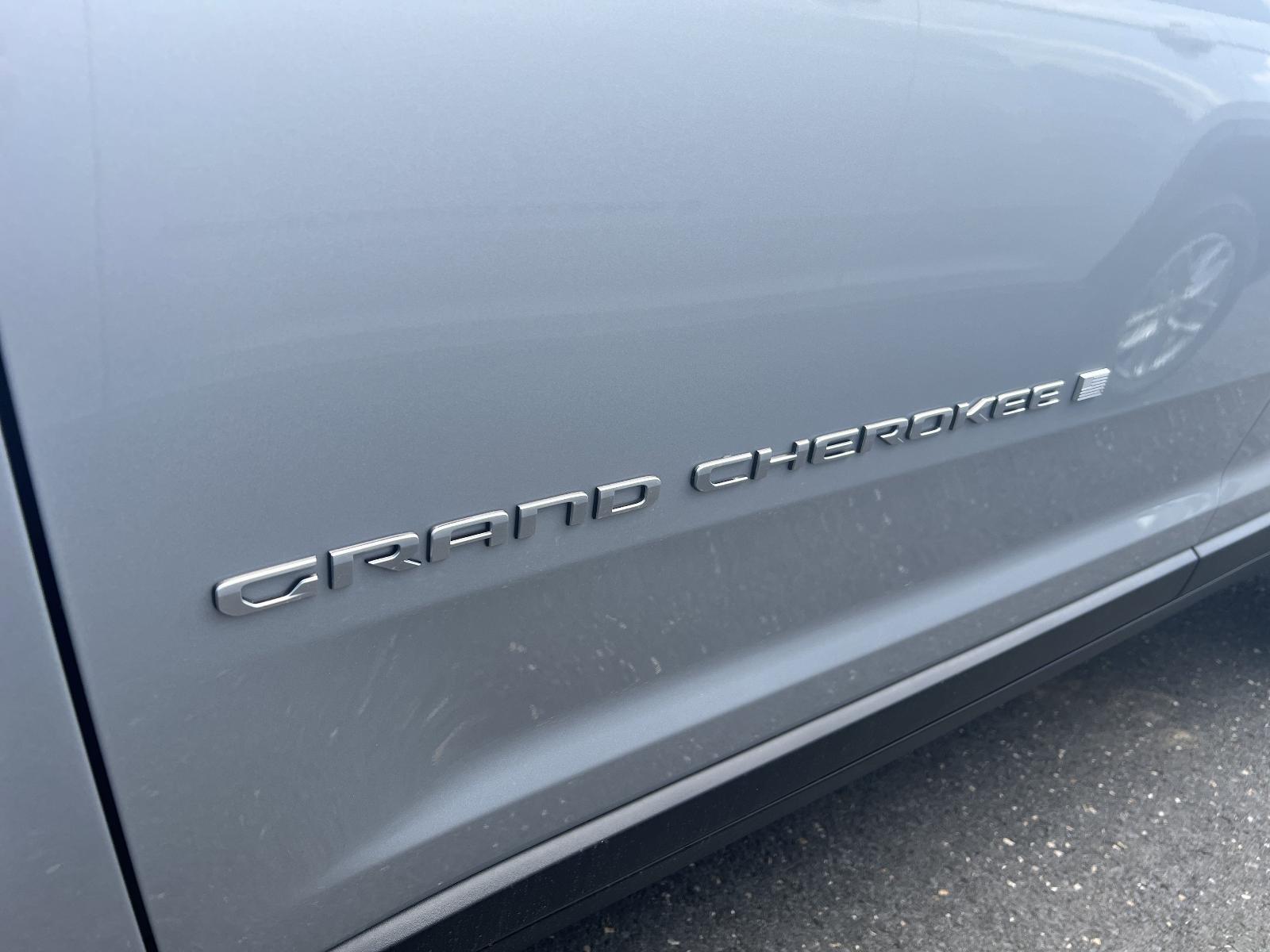 2025 Jeep Grand Cherokee Vehicle Photo in Mechanicsburg, PA 17050-1707