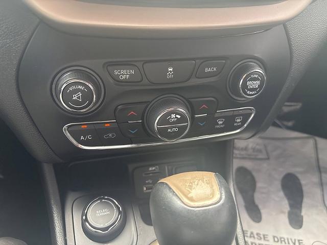 2018 Jeep Cherokee Vehicle Photo in HARRISBURG, PA 17111-1033