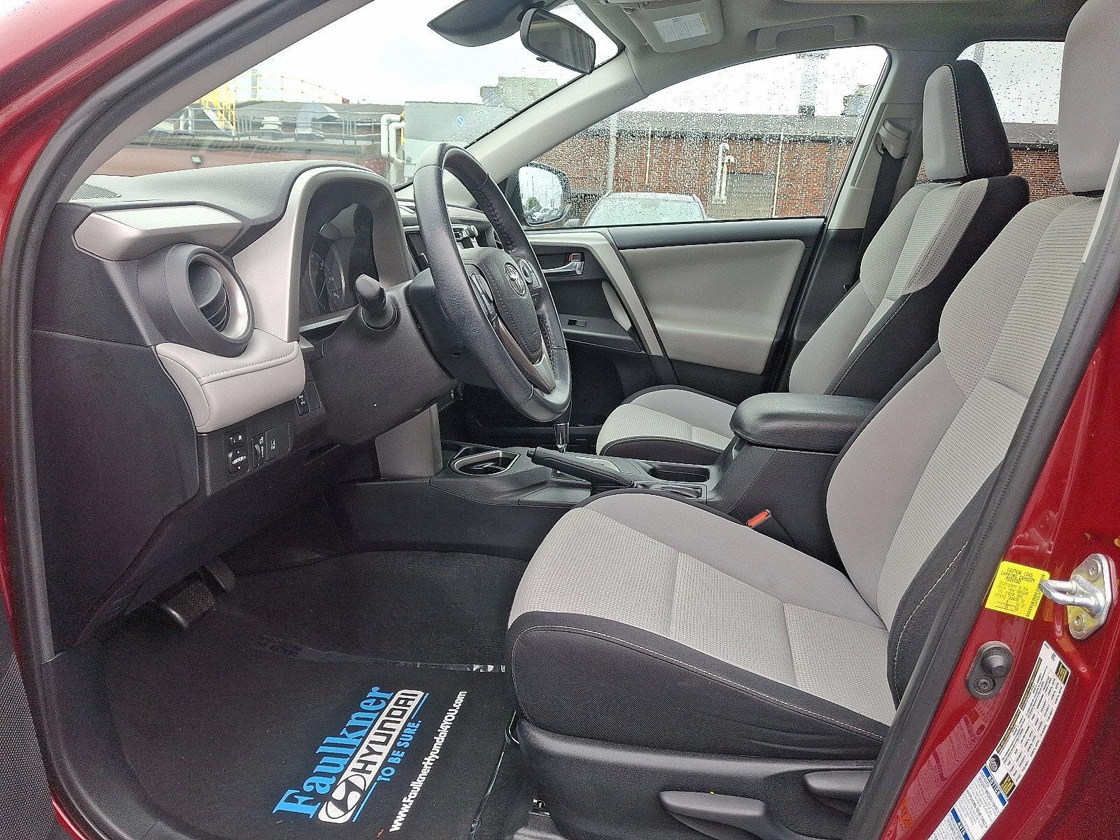 2018 Toyota RAV4 Vehicle Photo in Harrisburg, PA 17111