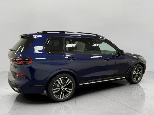 2025 BMW X7 xDrive40i Vehicle Photo in Appleton, WI 54913