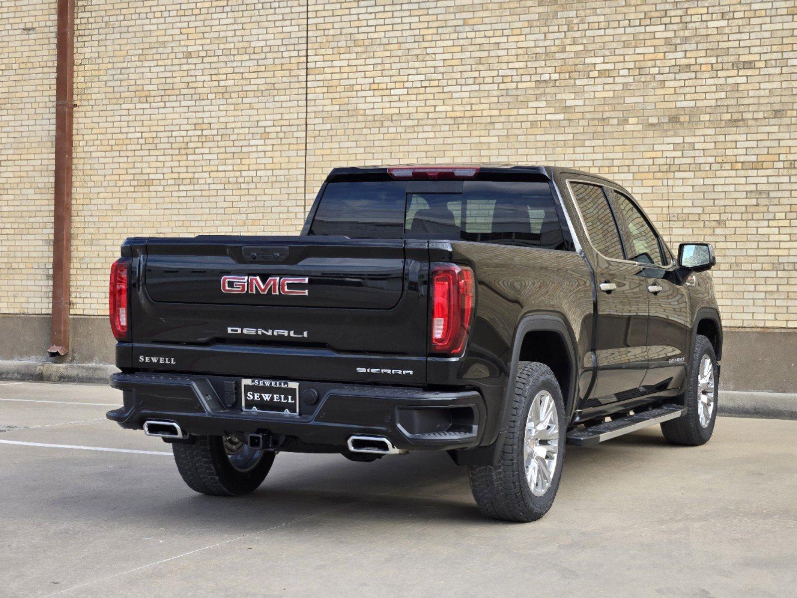 2025 GMC Sierra 1500 Vehicle Photo in DALLAS, TX 75209-3016