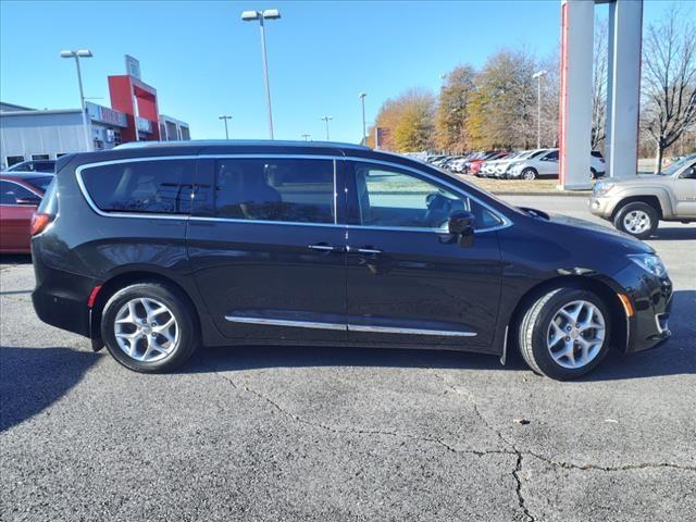 Used 2017 Chrysler Pacifica Touring-L Plus with VIN 2C4RC1EG5HR688704 for sale in Clarksville, TN