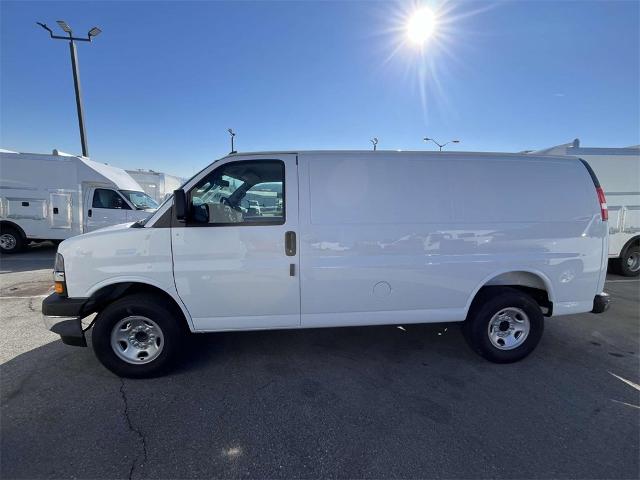 2025 Chevrolet Express Cargo 2500 Vehicle Photo in ALCOA, TN 37701-3235