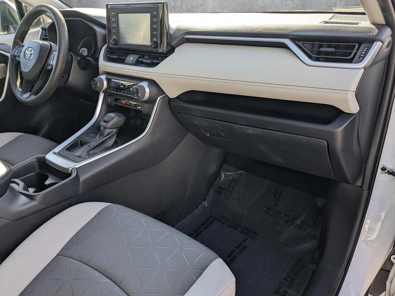 2019 Toyota RAV4 Vehicle Photo in Davie, FL 33331