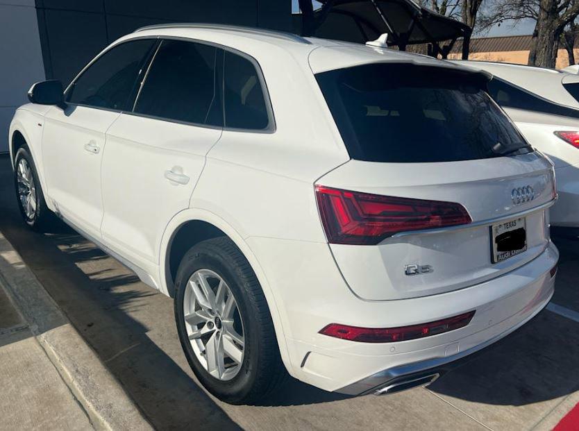 2023 Audi Q5 Vehicle Photo in FORT WORTH, TX 76132