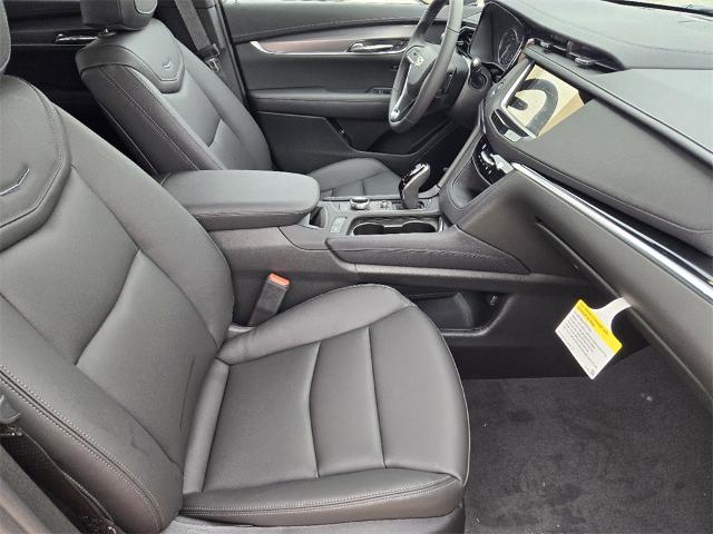2025 Cadillac XT6 Vehicle Photo in Oklahoma City, OK 73114