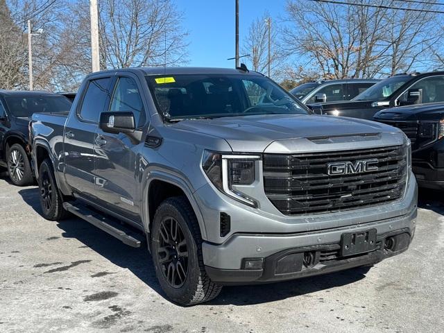 2025 GMC Sierra 1500 Vehicle Photo in LOWELL, MA 01852-4336