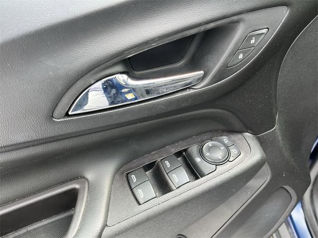 2022 Chevrolet Equinox Vehicle Photo in TULLY, NY 13159-3159
