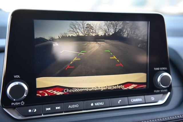 2025 Nissan Rogue Vehicle Photo in Ballwin, MO 63011