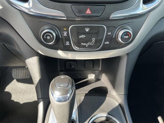 2018 Chevrolet Equinox Vehicle Photo in TULLY, NY 13159-3159