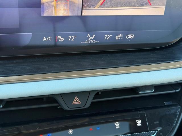 2025 Buick Envision Vehicle Photo in COLUMBIA, MO 65203-3903