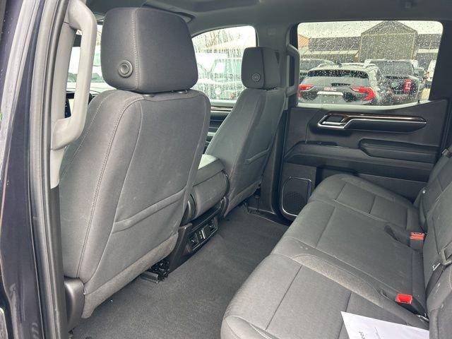 2024 GMC Sierra 1500 Vehicle Photo in MEDINA, OH 44256-9631