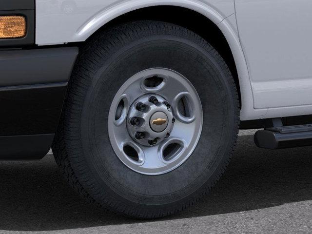 2025 Chevrolet Express Passenger Vehicle Photo in SELMA, TX 78154-1460