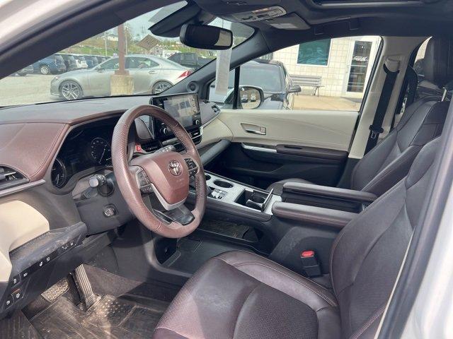2022 Toyota Sienna Vehicle Photo in MILFORD, OH 45150-1684
