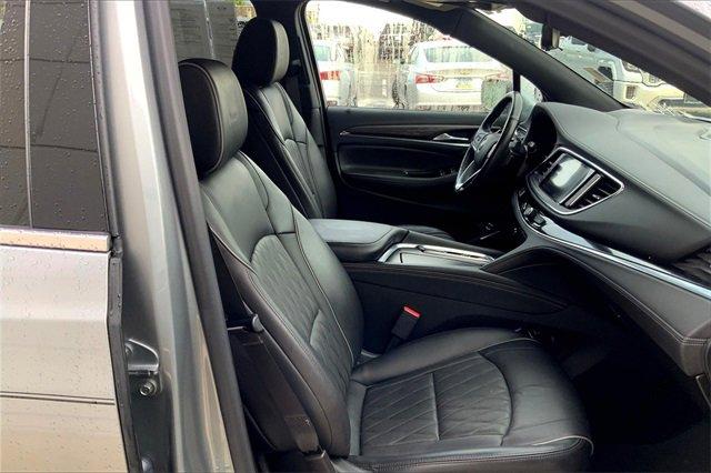 2023 Buick Enclave Vehicle Photo in TOPEKA, KS 66609-0000