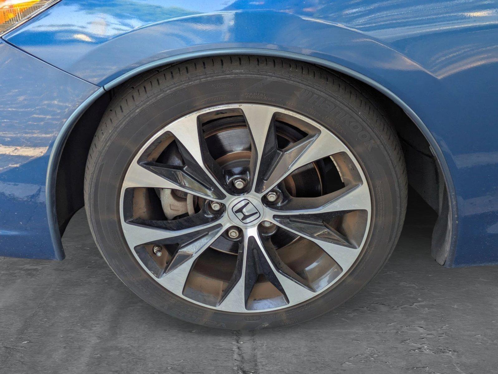 2013 Honda Civic Sdn Vehicle Photo in WEST PALM BEACH, FL 33407-3296