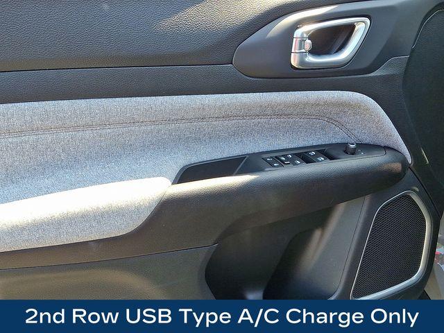 2023 Jeep Compass Vehicle Photo in DANBURY, CT 06810-5034