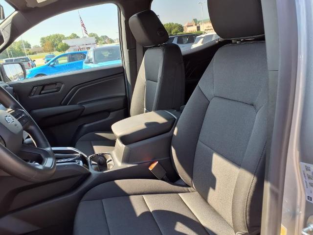 2024 Chevrolet Colorado Vehicle Photo in EMPORIA, VA 23847-1235