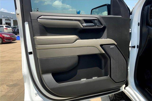 2025 Chevrolet Silverado 1500 Vehicle Photo in TOPEKA, KS 66609-0000