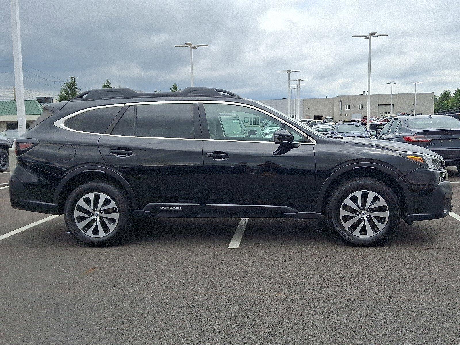 2022 Subaru Outback Vehicle Photo in Harrisburg, PA 17111