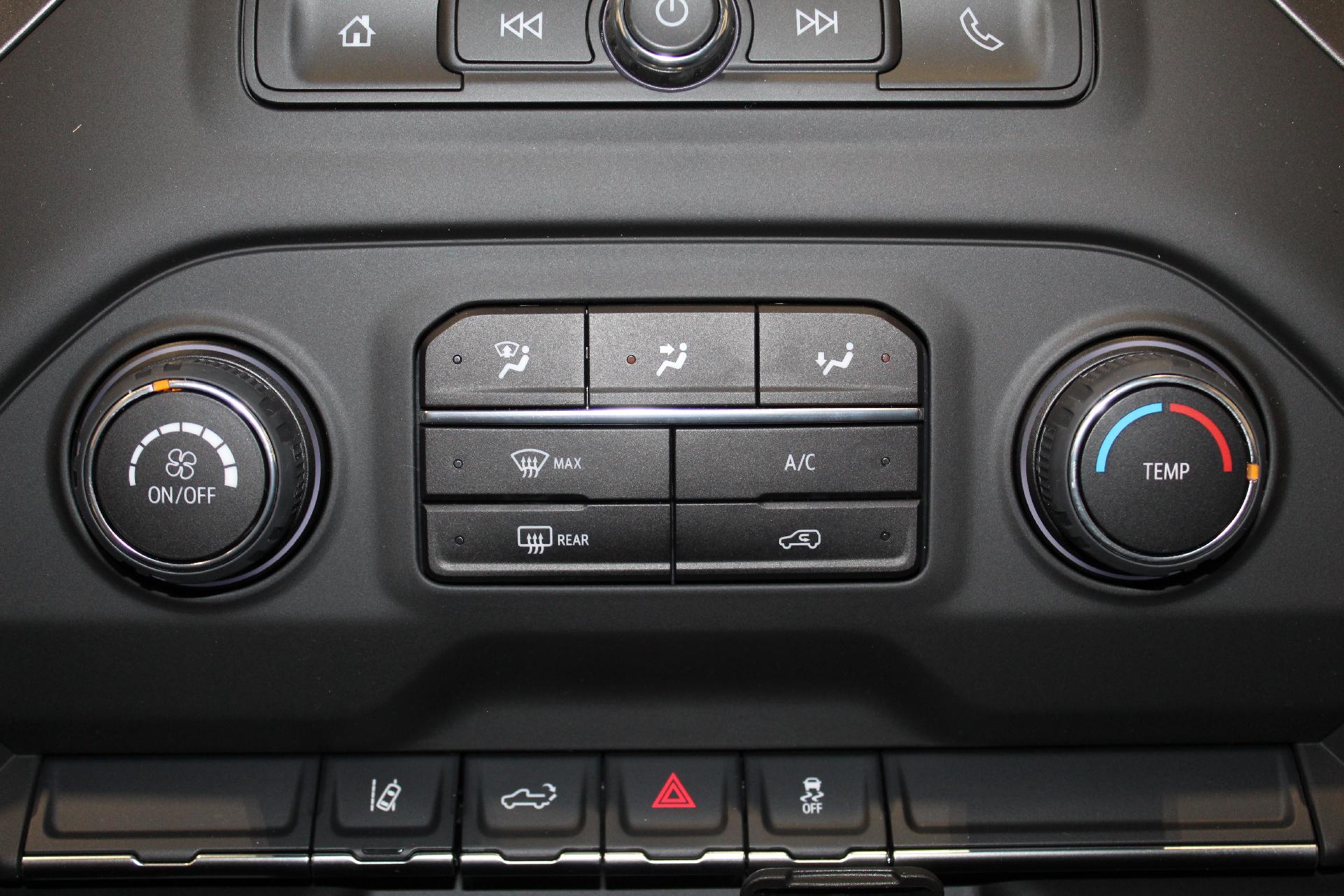 2025 Chevrolet Silverado 2500 HD Vehicle Photo in NORTHAMPTON, MA 01060-1120