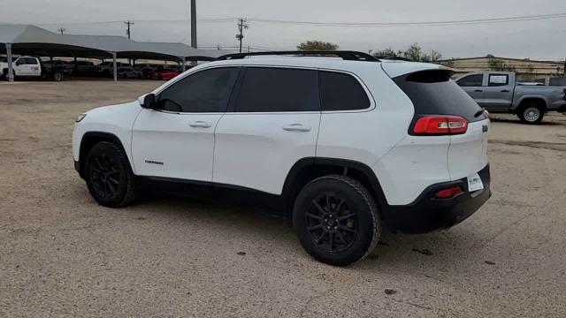 2016 Jeep Cherokee Vehicle Photo in MIDLAND, TX 79703-7718