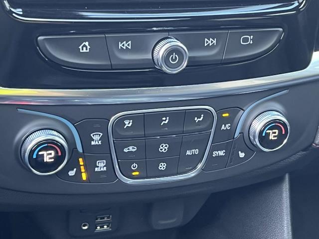 2022 Chevrolet Traverse Vehicle Photo in Roslyn, NY 11576