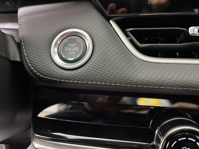 2025 Chevrolet Equinox Vehicle Photo in PHOENIX, AZ 85014-3381
