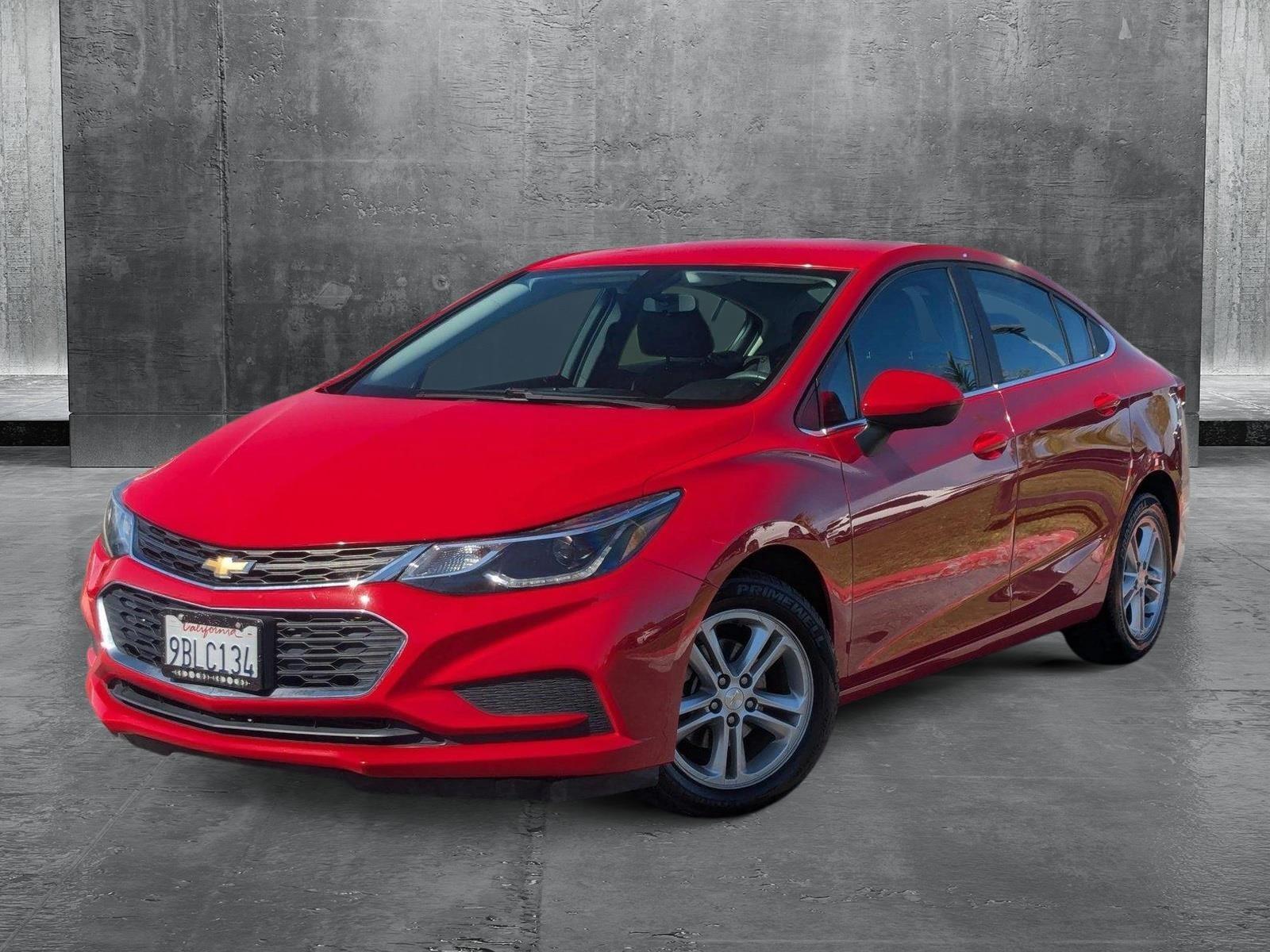 2018 Chevrolet Cruze Vehicle Photo in Valencia, CA 91355