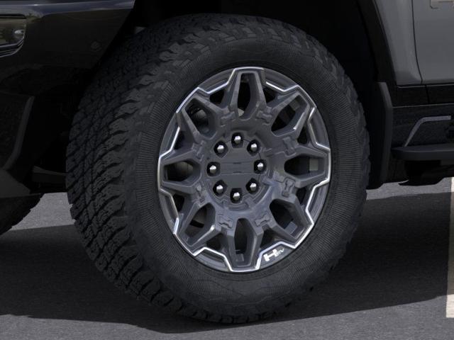 2025 GMC HUMMER EV SUV Vehicle Photo in MEDINA, OH 44256-9631