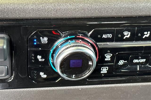 2023 GMC Sierra 1500 Vehicle Photo in ELK GROVE, CA 95757-8703