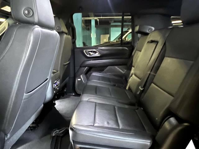 2023 Chevrolet Suburban Vehicle Photo in Roslyn, NY 11576