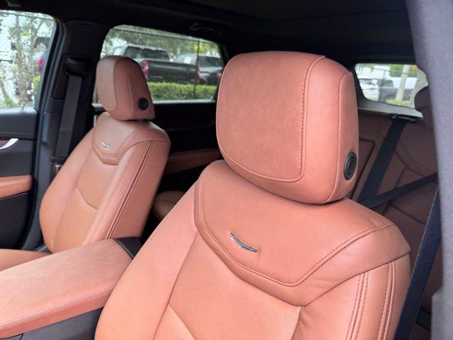 2025 Cadillac XT5 Vehicle Photo in DELRAY BEACH, FL 33483-3294