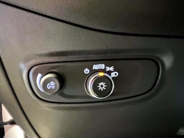 2022 Chevrolet Equinox Vehicle Photo in Roslyn, NY 11576