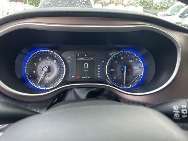 2018 Chrysler Pacifica Vehicle Photo in MEDINA, OH 44256-9631