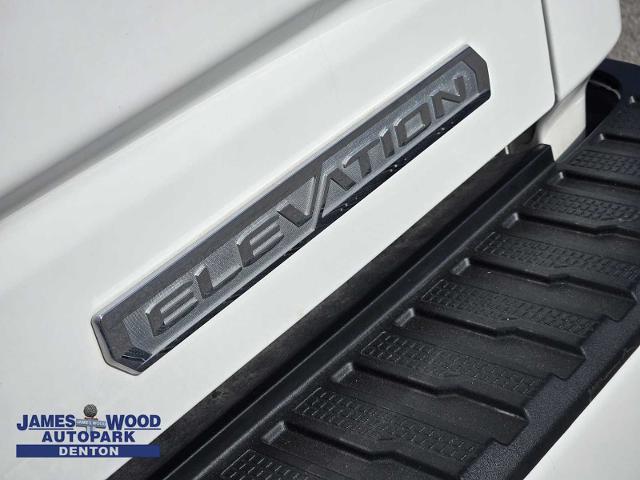 2022 GMC Sierra 1500 Vehicle Photo in DENTON, TX 76210-9321