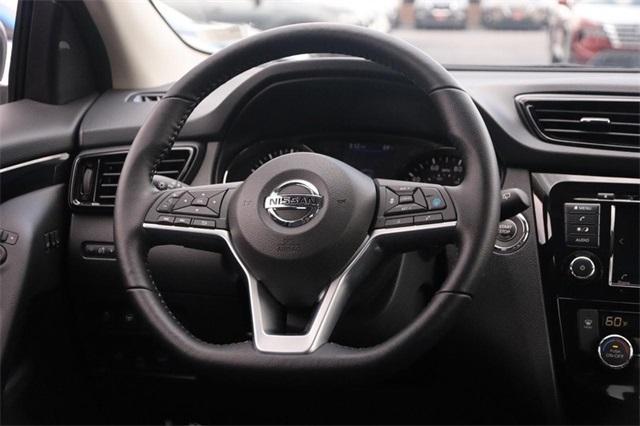 2022 Nissan Rogue Sport Vehicle Photo in Hazelwood, MO 63042