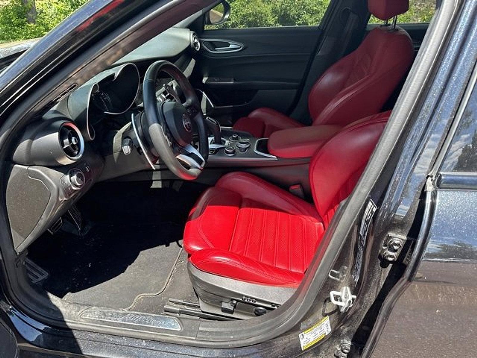 2022 Alfa Romeo Giulia Vehicle Photo in Willow Grove, PA 19090