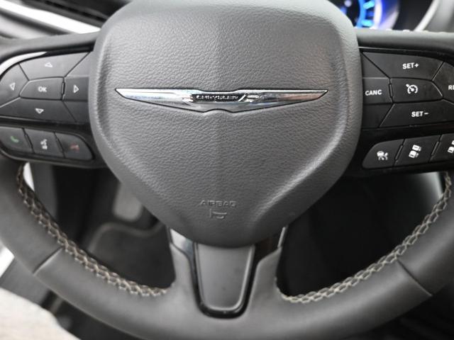 2024 Chrysler Pacifica Vehicle Photo in Cedar Rapids, IA 52402