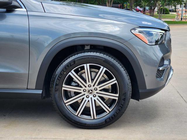 2025 Mercedes-Benz GLE Vehicle Photo in HOUSTON, TX 77079