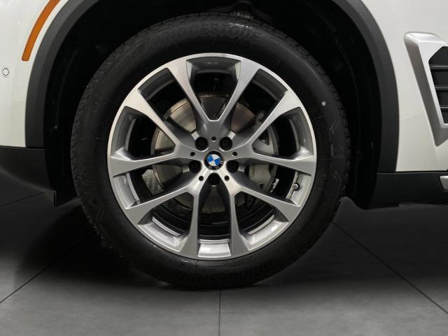 2025 BMW X5 xDrive40i Vehicle Photo in Appleton, WI 54913