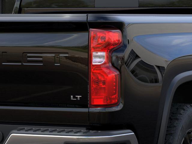 2025 Chevrolet Silverado 2500 HD Vehicle Photo in LEOMINSTER, MA 01453-2952