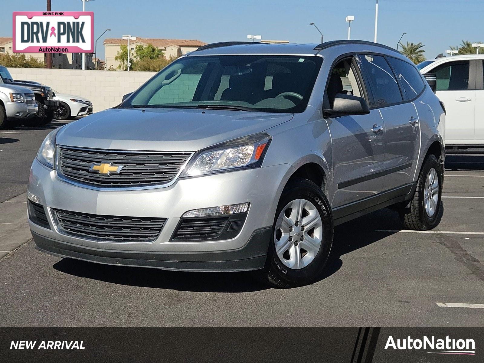 2017 Chevrolet Traverse Vehicle Photo in GILBERT, AZ 85297-0446