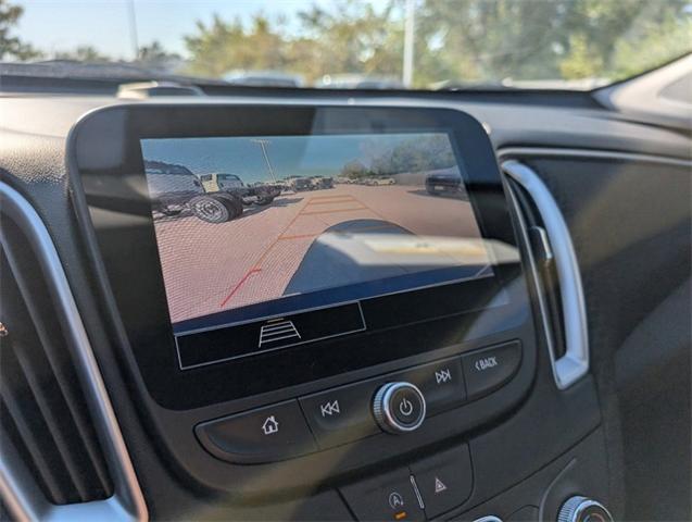 2025 Chevrolet Malibu Vehicle Photo in ENGLEWOOD, CO 80113-6708